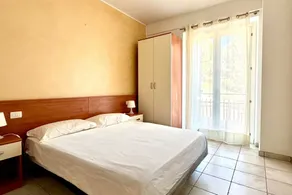 S179 - Sirolo, fully equipped three-room apartment in one hundred - Image 4