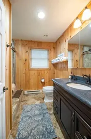 Owl Woods Inn, Jim Thorpe Lake Community, Indoor Hot Tub! - Image 3
