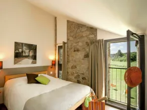 Agréable appartement pour 5 personnes avec WIFI, piscine, TV, terrasse et animaux admis - Image 3