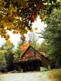 Private Getaway by Sunday River with hot tub - Image 3