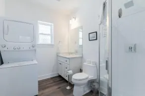 Charming Old Town Loft, nestled in the Heart of Historic Bluffton, SC - Image 2