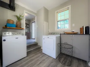 The Fox Den, Pet Friendly, Broadband WiFi, Great Location - Image 2