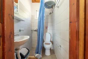 comfortable studio apartment, pelekas beach, 40 meters from the beach, rainbow - Image 5