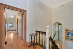 Lyndoch Grand Barossa Group Accommodation entire house Lyndoch village sleeps 14 - Image 3