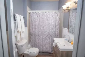 Brand New Listing! Cozy Historic House 5min*DT - Image 3