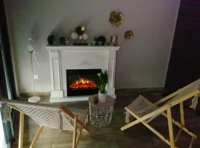 Spa Privatif Jacuzzi et Sauna, Maison de Ville 4 Personnes - Image 2