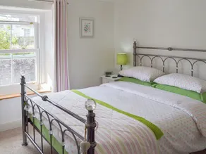 Alojamiento de 2 habitaciones en Buckfastleigh - Image 4