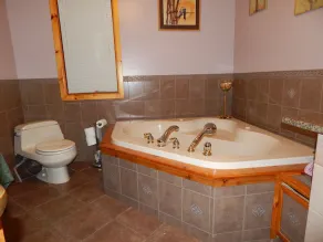 Un ottimo posto per fare splendidi ricordi di famiglia nella bellissima casa sul lago. - Image 5