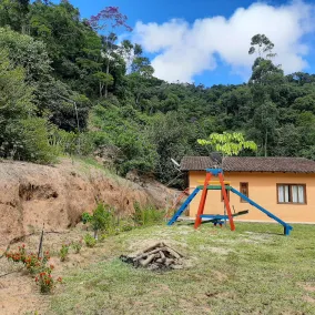 Beautiful and comfortable property, with preserved nature, swimming pool and fishing lake. - Image 3