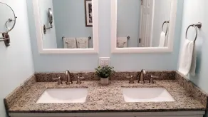 Private POOL, Central air, walk to beach, new kitchen, king MBR - Image 4
