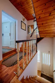Mira Sea Front Guesthouse - Image 3