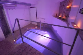 Large apartment in a medieval stone Court, terrace, great view, pool use - Image 2