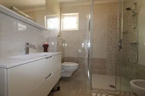 Holiday apartment with air conditioning and Internet - Image 2