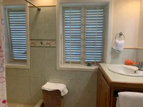 Family Friendly Villa In Gated Community Close To Many Lovely Beaches - Image 4