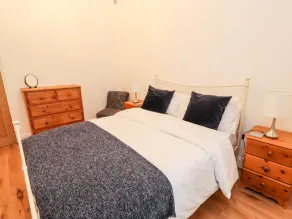 GLAN Y DDOL, pet friendly, character holiday cottage in Trefriw - Image 5