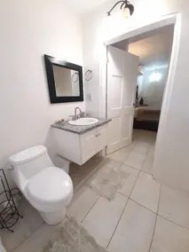 Walk to Beach Villa w/ Stunning Ocean Views - Image 4