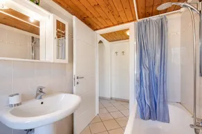 Appartamento per vacanze \"La Casa di Lady\" con vista mare, terrazza e Wi-Fi - Image 4