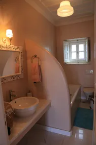 Luxury pool villa Arte in Spetses - Image 5