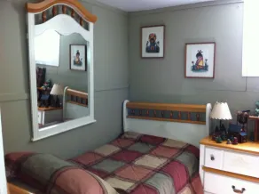 Charming 2-Bedroom Cabin with boathouse on Big Carnelian Lake in Stillwater - Image 5