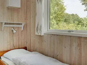 6 person holiday home in Aakirkeby - Image 5