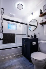 Brown County Cottage - Image 2