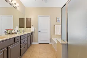 Bright and Sunny Home in Beautiful Sun City Texas! - Image 4