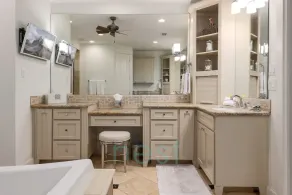 PRIVAT LUKSUS HJEM !!!  4mi til Convention Center. 4bdrm / 3bath. 8 sovepladser - Image 4