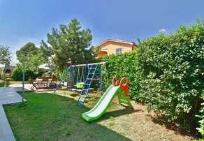 Relaxing rural apartment with playground and grill - Image 3