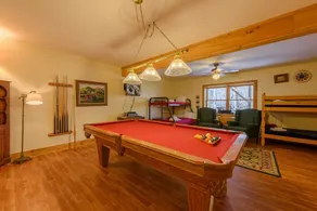 Log Cabin med poolbord, grill, brændeovn, fiskeri, hængekøje, tæt på attraktioner - Image 3