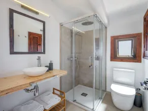 Villa med privat pool og børneplads, gratis WiFi, nær Pollensa - Image 4