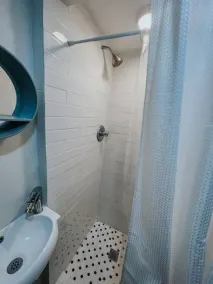 Tiny Cottage w/ private courtyard steps from Historic Downtown Sanford - Image 4
