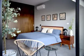 Contemporary New Apartment, 9 minutes walking from the beach. Marina roof views. - Image 3