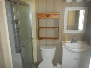 Linden Place är en ny gated Cabin som ligger mitt i Bluegrass Horse Farms - Image 2