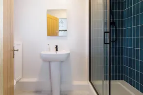 The Sea House - Ultimate Seafront Living & Sunsets - Image 4