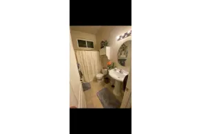 Luxurious 4-bedroom home with patio - Image 3