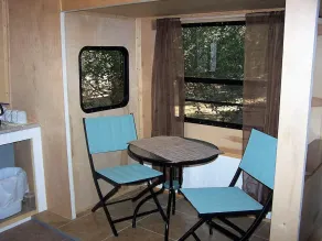 Lad os camping i komfort, sydlig stil, kom ned. - Image 3