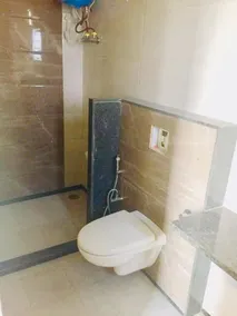 Cheerful, Spacious Private Apt in ★ location - Image 5