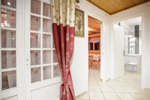 Lovely vacation chalet in the Portes du Soleil resort linked to Avoriaz - Image 2