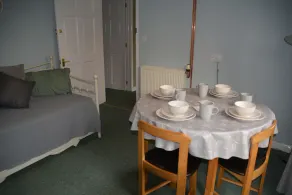 The Coach House - 5 min walk from the Market Town - Image 5