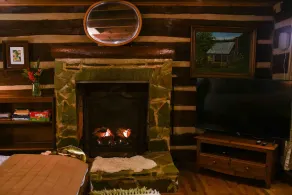Hikers Retreat in the Linville Gorge Forest - Image 2