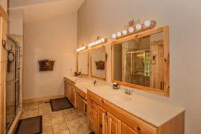 Cloud Dancer Cabin 4400 sf ERSTAUNLICHE 180-Grad-Mtn-Ansichten Hot Tub Theatre Arcade - Image 4