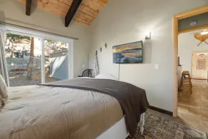 Alpine Retreat - Image 5
