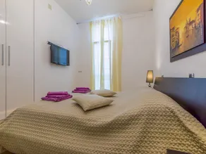 Apartment Sunny - Image 5