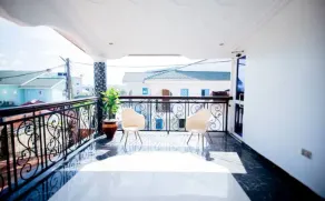 Cosy bedroom near downtown Accra - Image 5