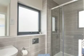 Water Garden 3, Lower Mill Estate 5 bed, roof terrace, sleeps 10, Spa Pool - Image 3