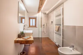 Brantenhof Design-Ferienwohnung \"Pomum“ mit Gemeinschaftsgarten mit Sauna, Balkon und WLAN - Image 5