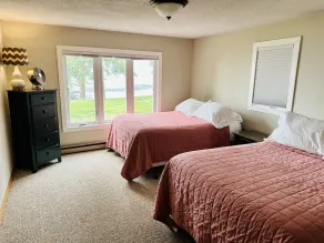 East Lake Carlos Cottage - Image 4