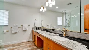 GLORIOUS DAZE Beach House POOL! SPA! GOLFCART! ELEVATOR! PUTTING GREEN! - Image 2