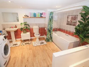 Piskies Magic Home - Image 4