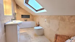East Wing Cottage - Peaceful Village Retreat with Tennis Court Access - Image 2